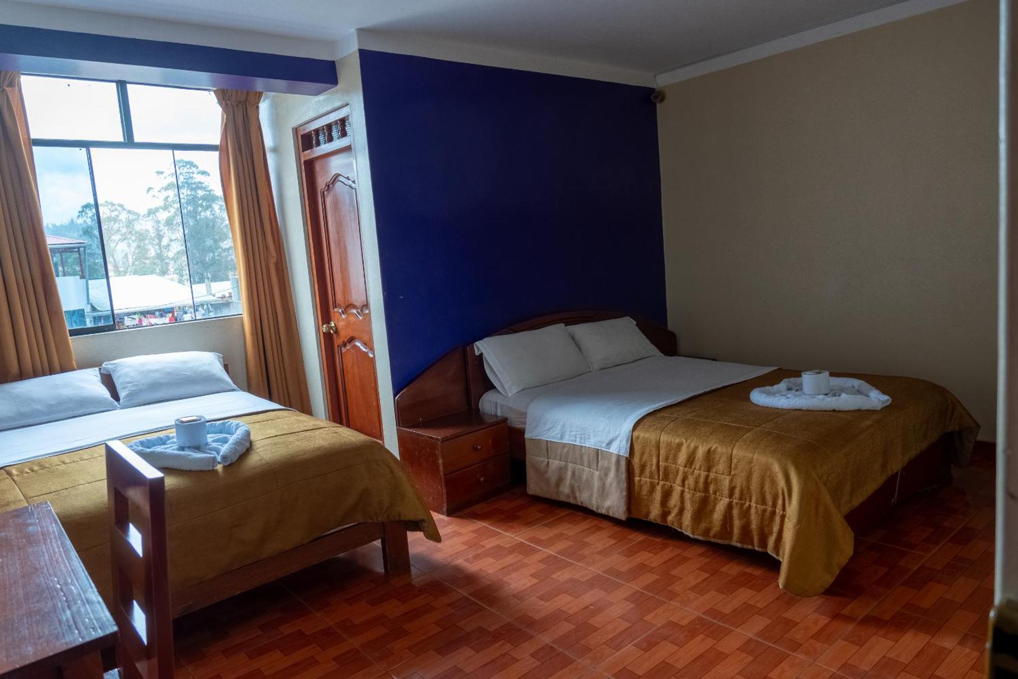 Hotel California Chachapoyas Exteriör bild