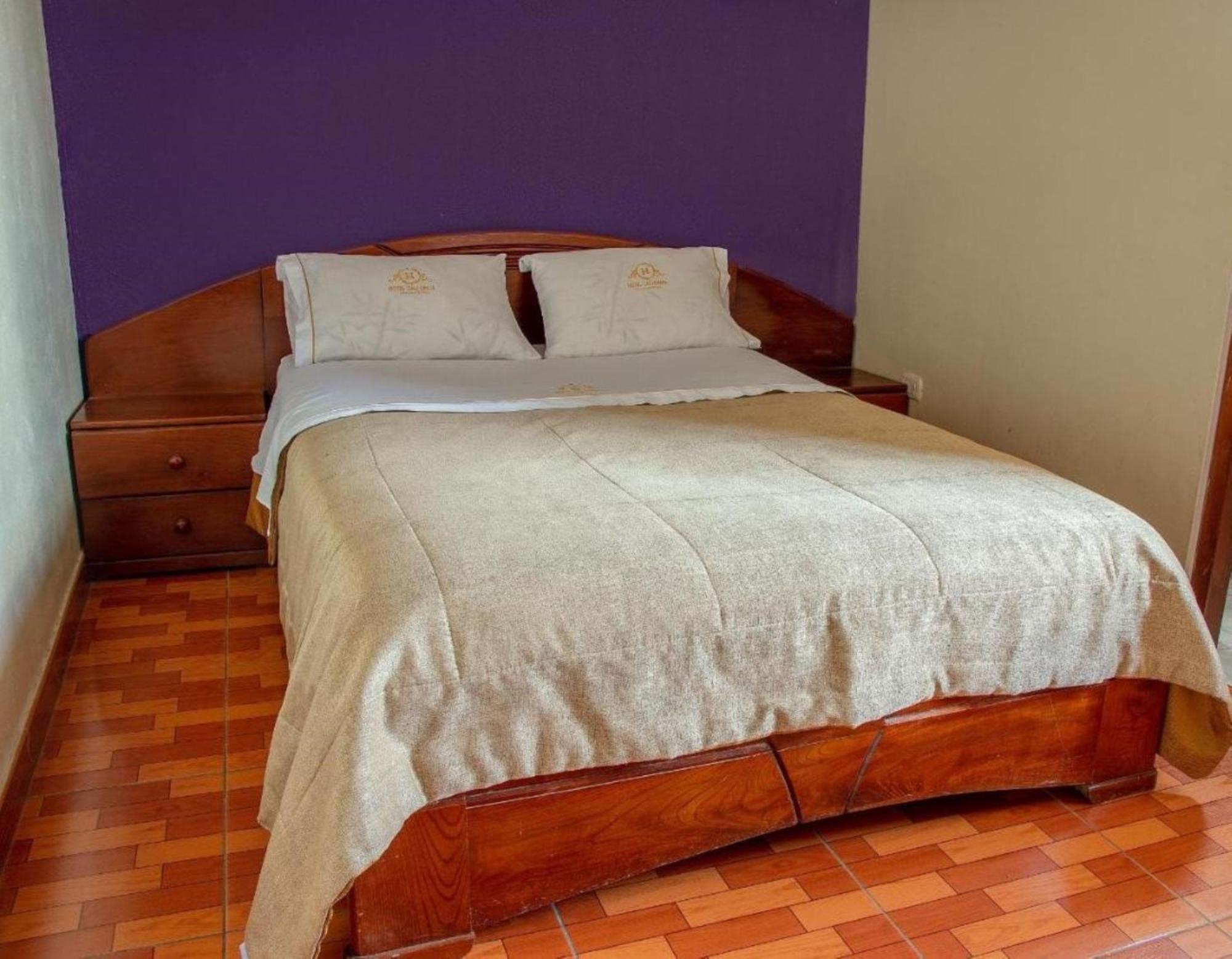Hotel California Chachapoyas Exteriör bild